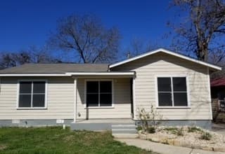4-bedroom rental at 511 Sayers in San Antonio, TX — photo 1