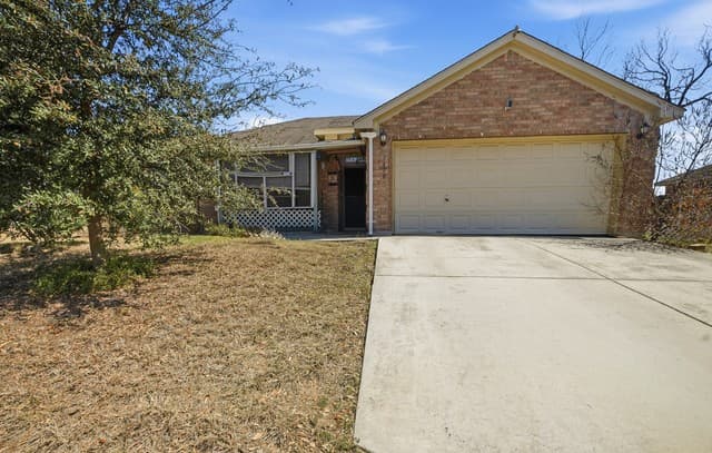 3-bedroom rental at 7410 Baja Pt in San Antonio, TX — photo 1