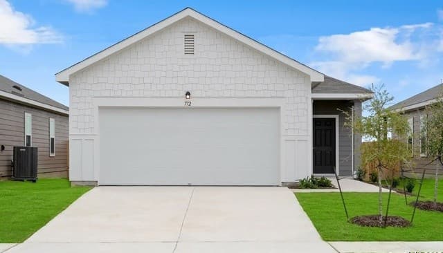 3-bedroom rental at 12803 Prairie Valley in Schertz, TX — photo 1