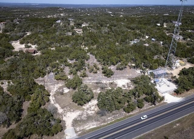 Home for sale at 15300 State Highway 46 in Spring Branch, TX — photo 5