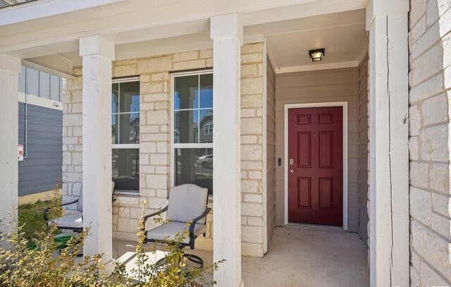 4-bedroom rental at 11259 Blue Feather in San Antonio, TX — photo 3