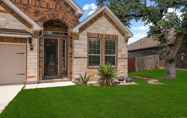 4-bedroom rental at 122 Noble Woods in Boerne, TX — photo 4