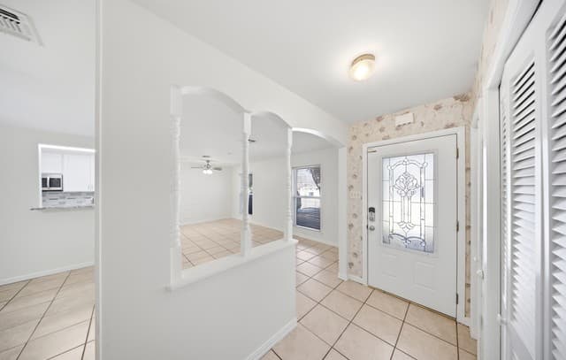 4-bedroom rental at 3318 Clearfield in San Antonio, TX — photo 3