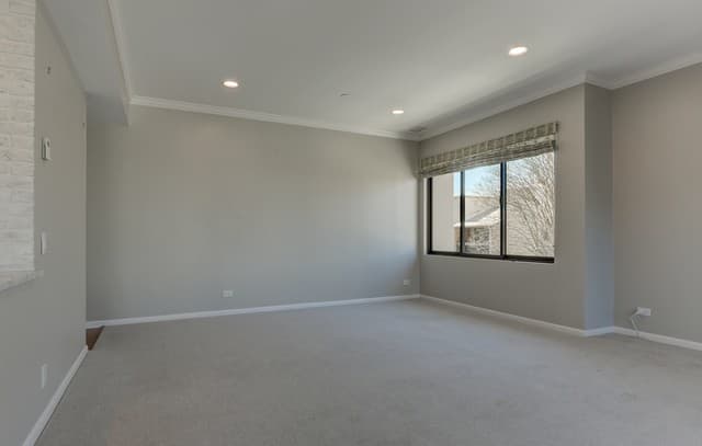 1-bedroom rental at 4001 N New Braunfels Unit APT 204A in San Antonio, TX — photo 2