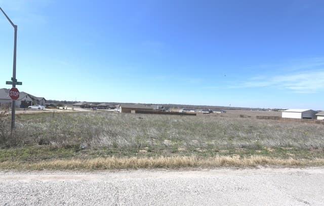 rental at 101 Turnberry Dr in La Vernia, TX — photo 5