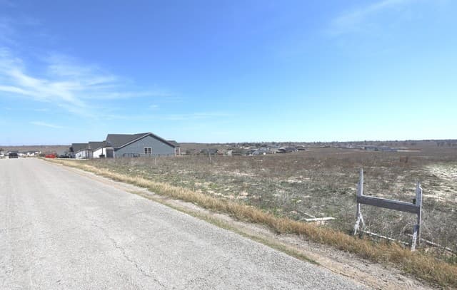 rental at 169 Pine Valley Dr in La Vernia, TX — photo 5