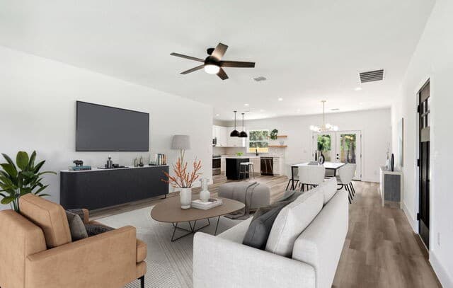 Home for sale at 1934 Lamar St in San Antonio, TX — photo 3