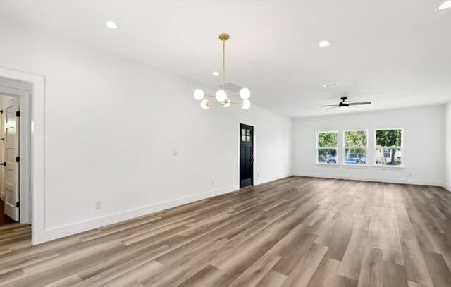 Home for sale at 1934 Lamar St in San Antonio, TX — photo 5