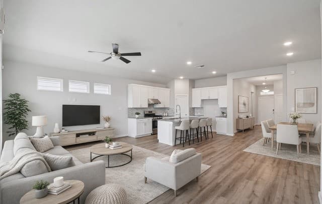 3-bedroom rental at 12703 Arya Way in San Antonio, TX — photo 4