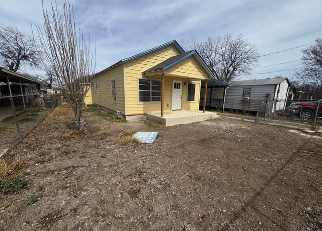 2-bedroom rental at 1409 Flanders in San Antonio, TX — photo 4