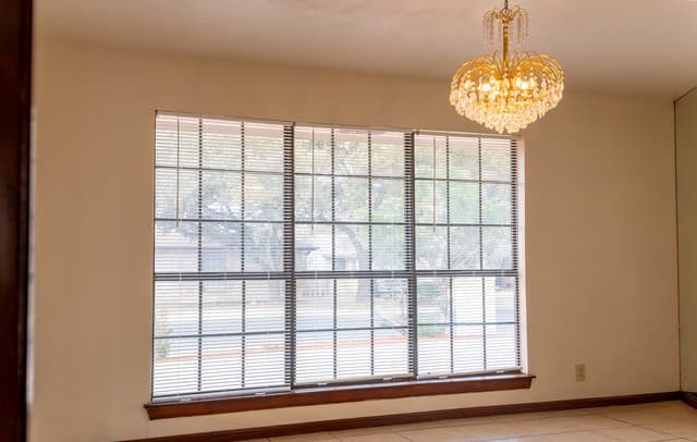 3-bedroom rental at 7306 Hidden Hills N in San Antonio, TX — photo 5