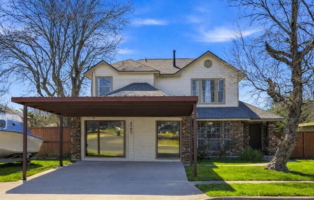 5-bedroom rental at 4307 Lakebend West in San Antonio, TX — photo 2
