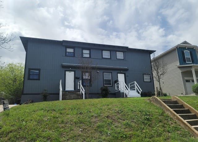rental at 424 Natalen in San Antonio, TX — photo 1