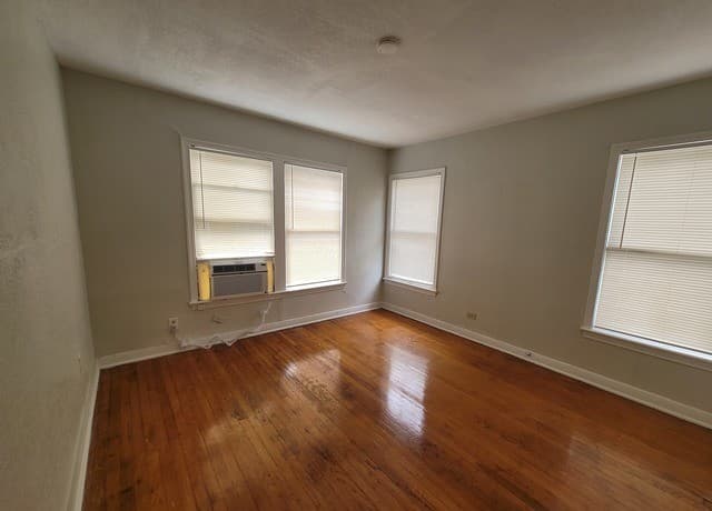 rental at 424 Natalen in San Antonio, TX — photo 3