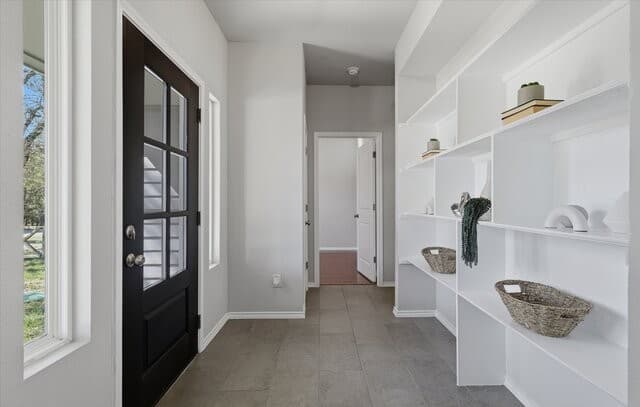 3-bedroom rental at 1035 Cedar Grove Trail in Spring Branch, TX — photo 4