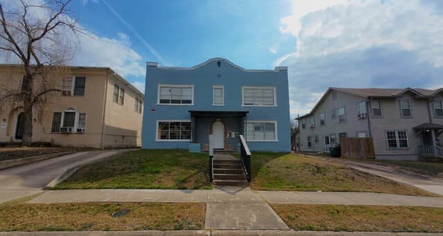 rental at 252 Natalen in San Antonio, TX — photo 1
