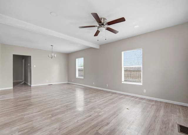 3-bedroom rental at 5431 Dabney in San Antonio, TX — photo 4