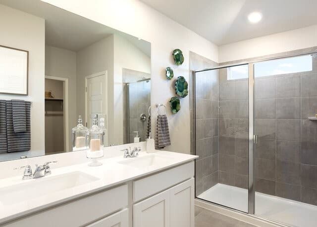 3-bedroom rental at 9827 Briceway Gap in San Antonio, TX — photo 3