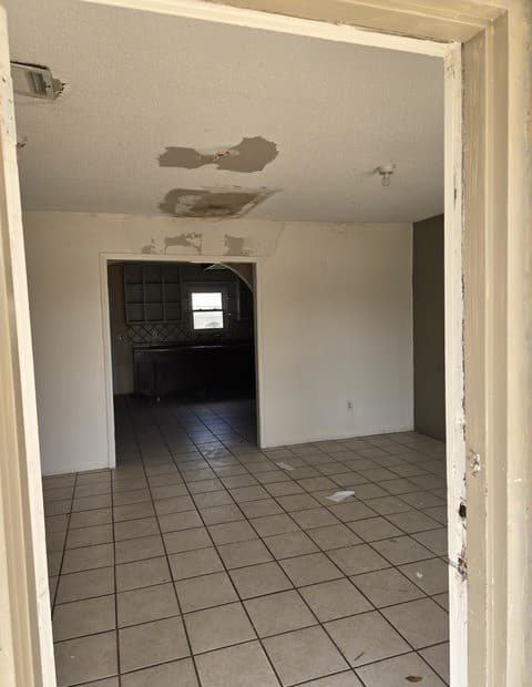 2-bedroom rental at 22903 Sweet Liberty in Elmendorf, TX — photo 5