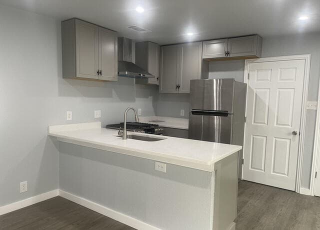 3-bedroom rental at 4843 Tennyson in San Antonio, TX — photo 4