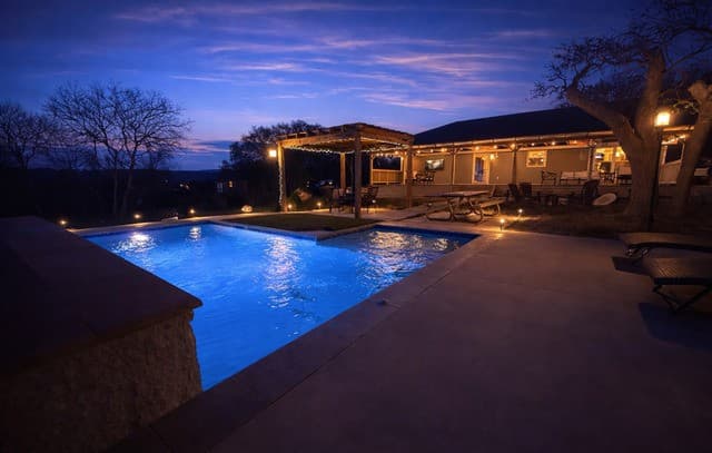 3-bedroom rental at 22420 Red Sand in San Antonio, TX — photo 1
