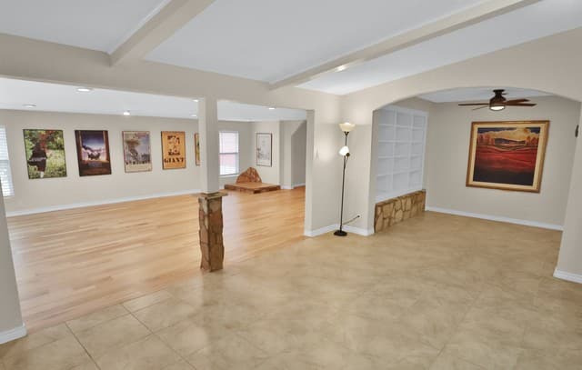 3-bedroom rental at 230 Tammy Dr in San Antonio, TX — photo 5