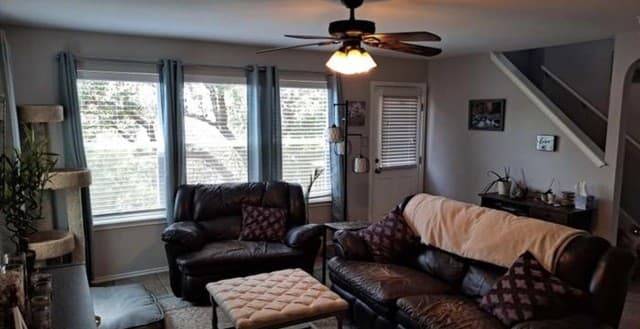 3-bedroom rental at 75 Rainy in San Antonio, TX — photo 5