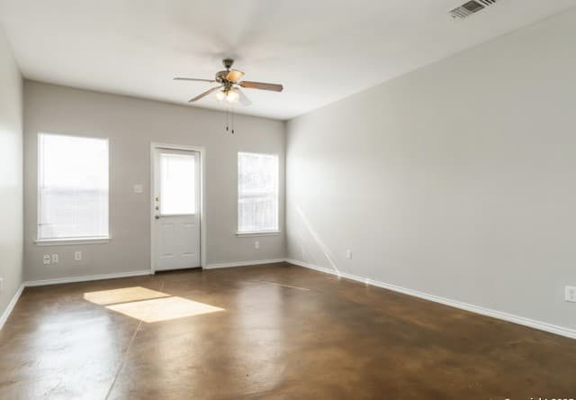 rental at 7301 Longing in San Antonio, TX — photo 3