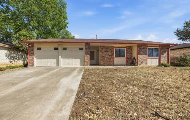3-bedroom rental at 14206 Cork Tree in San Antonio, TX — photo 1