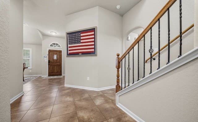 4-bedroom rental at 23555 Fairway in San Antonio, TX — photo 5