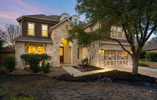 4-bedroom rental at 105 Clear Water in Boerne, TX — photo 3