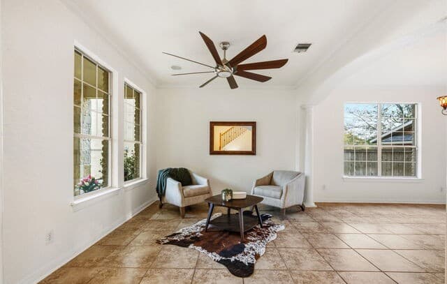 4-bedroom rental at 105 Clear Water in Boerne, TX — photo 5