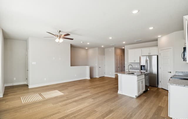 rental at 7150 Magnolia Creek in San Antonio, TX — photo 5