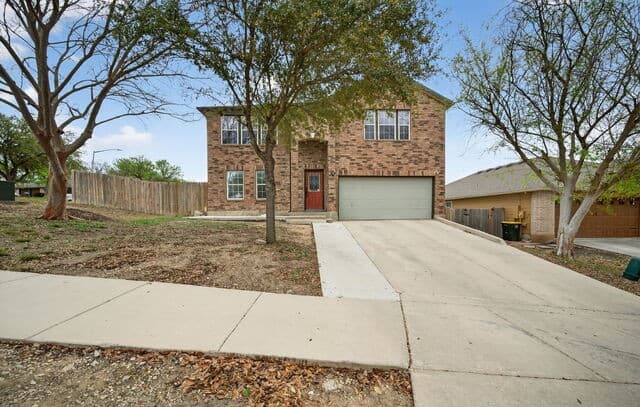 4-bedroom rental at 5001 Whisper Cv in Schertz, TX — photo 2