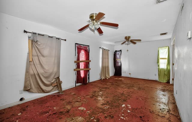 3-bedroom rental at 626 Rayburn in San Antonio, TX — photo 5