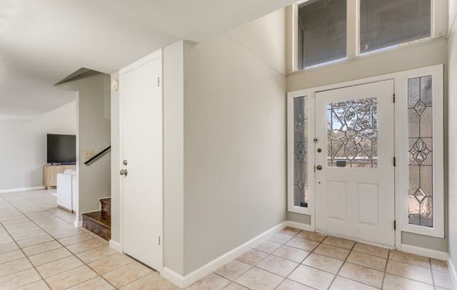 4-bedroom rental at 12010 Mission Trace in San Antonio, TX — photo 3