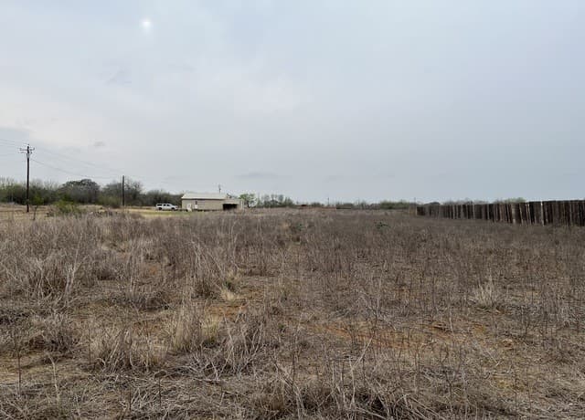 rental at TBD Cr 1642 in Moore, TX — photo 1