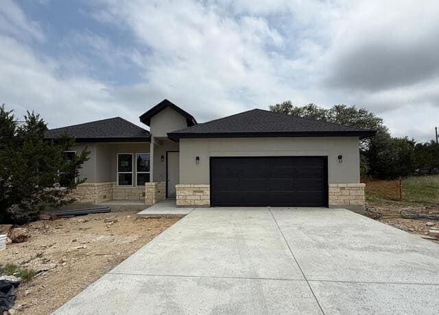 3-bedroom home for sale at 109 W Eli Chandler in Blanco TX