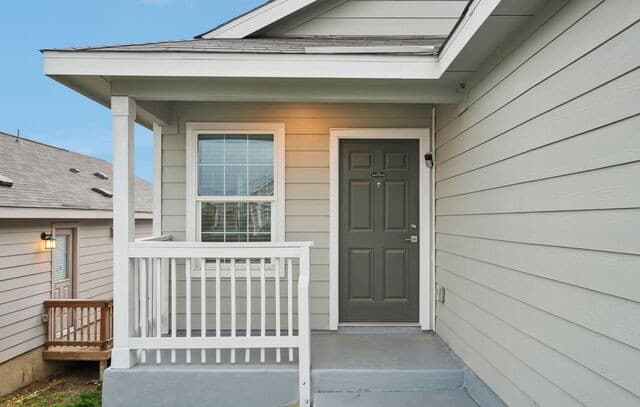 3-bedroom rental at 6636 Scarecrow in San Antonio, TX — photo 5