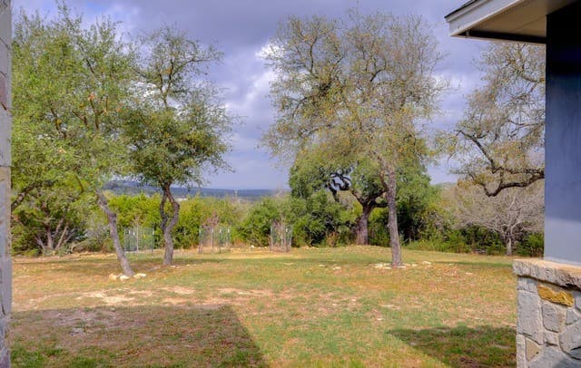 3-bedroom rental at 1134 Victoria in Spring Branch, TX — photo 2