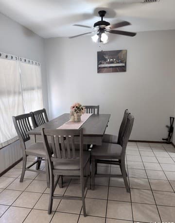 3-bedroom rental at 5922 Larkmeadow in San Antonio, TX — photo 4