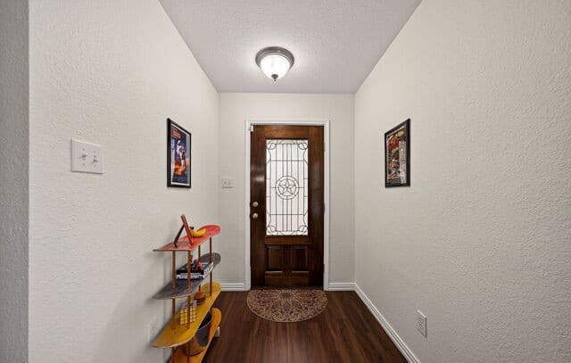3-bedroom rental at 7942 Ruidoso Chase in Selma, TX — photo 4