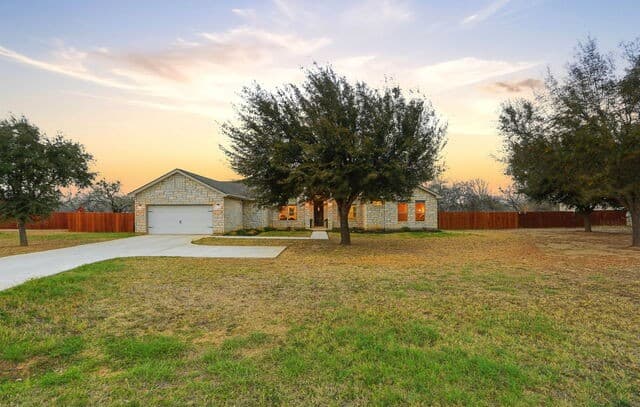 Home for sale at 109 W Short Meadow in Lytle, TX — photo 5