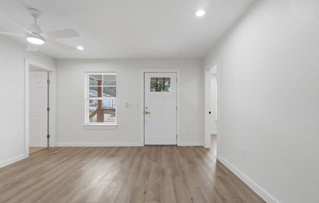 3-bedroom rental at 1422 Kayton in San Antonio, TX — photo 3