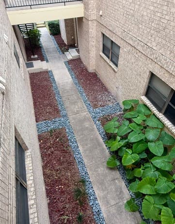 1-bedroom rental at 11843 Braesview Unit 1912 in San Antonio, TX — photo 3