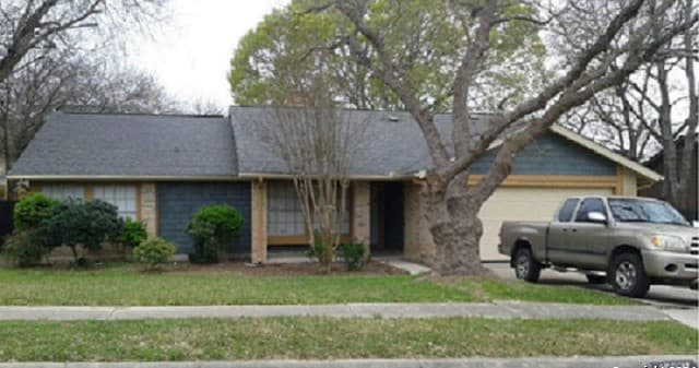 4-bedroom rental at 16331 Boulder Pass St in San Antonio, TX — photo 1