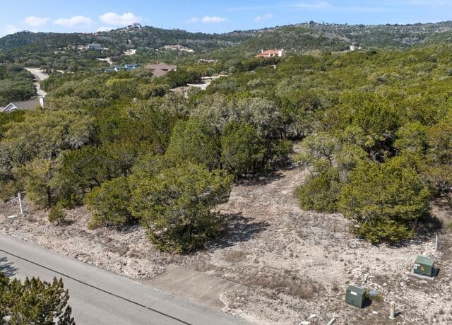 rental at 147 Private Road 1738 in Mico, TX — photo 3