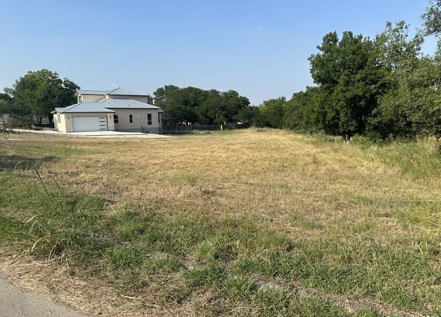 rental at 00 River Bluff in Castroville, TX — photo 2