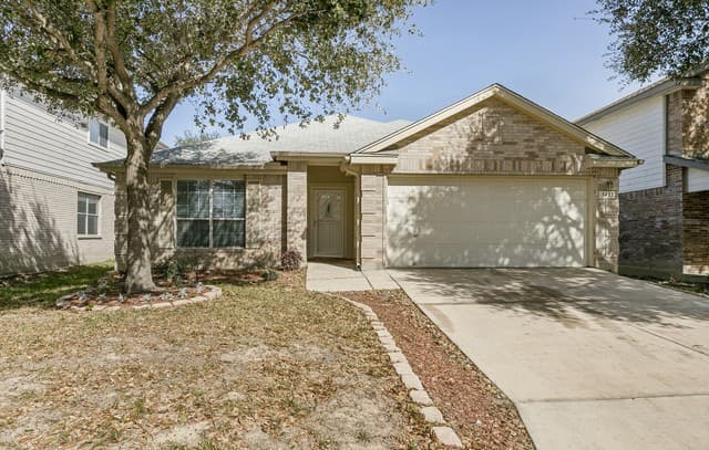 3-bedroom rental at 7435 Obbligato in San Antonio, TX — photo 1