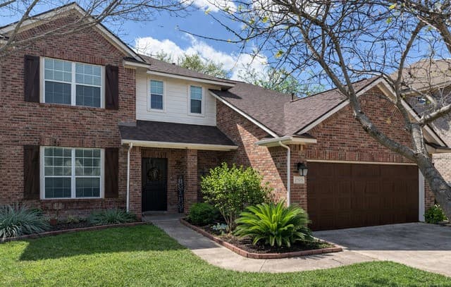 4-bedroom rental at 23519 Beaver Crk in San Antonio, TX — photo 1